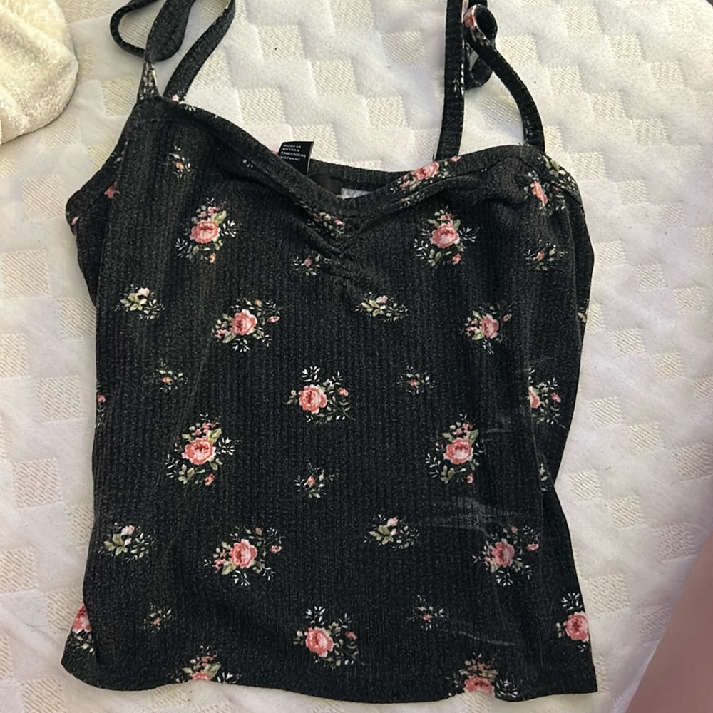 small black floral tank  crop